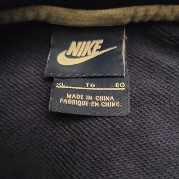 Nike crewneck sweater splatter camo xl - Picture 2 of 8